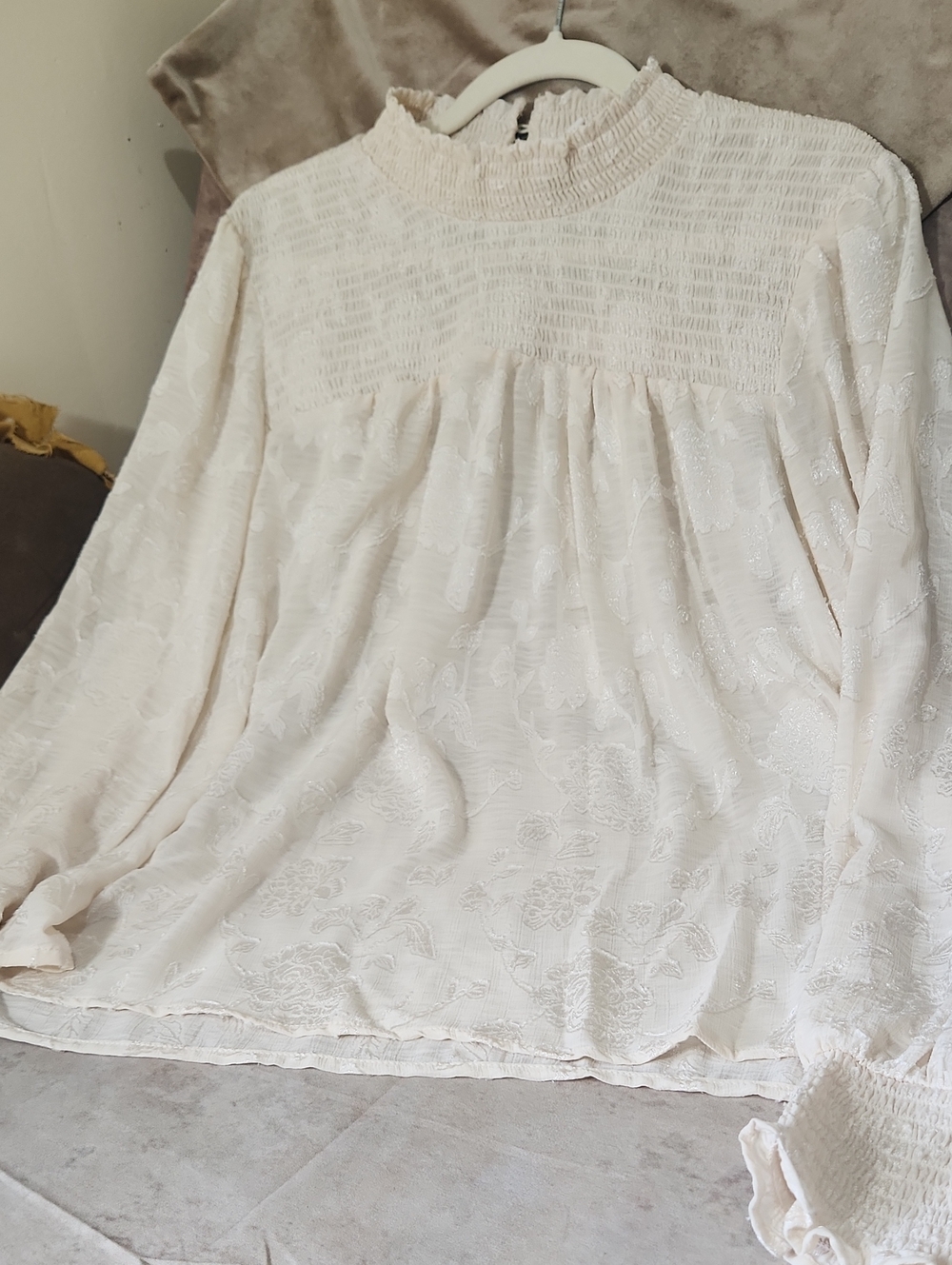 Knox Rose Smocked High-Neck Floral Blouse Soft Ivory Color W/ Shimmer Threading